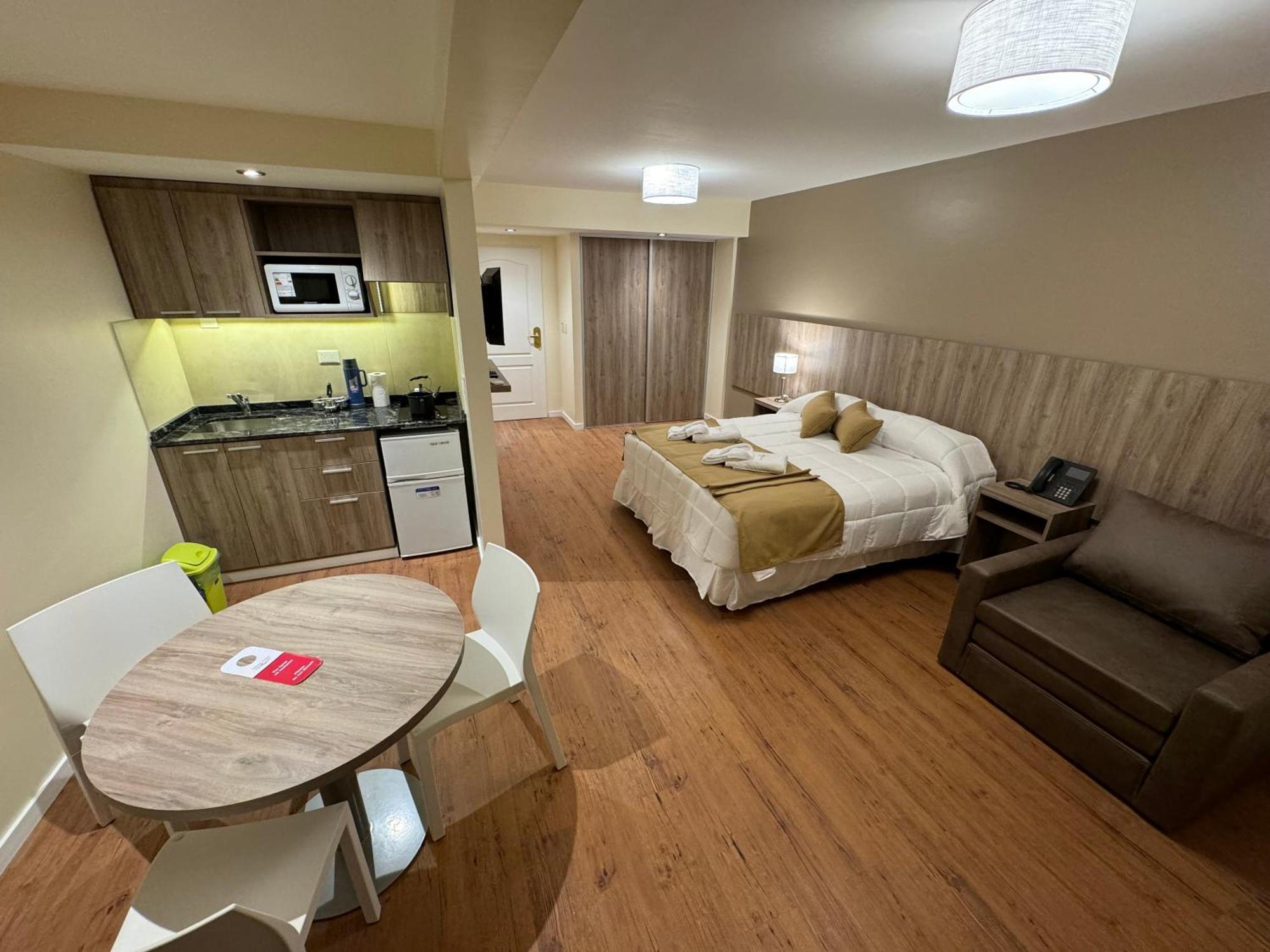 Intersur Suites Buenos Aires Buitenkant foto
